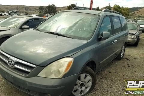 Photo of 2007 Hyundai Entourage