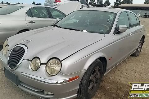 Photo of 2001 Jaguar S-Type