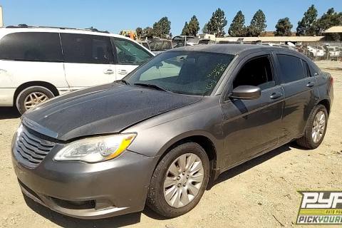 Photo of 2012 Chrysler 200