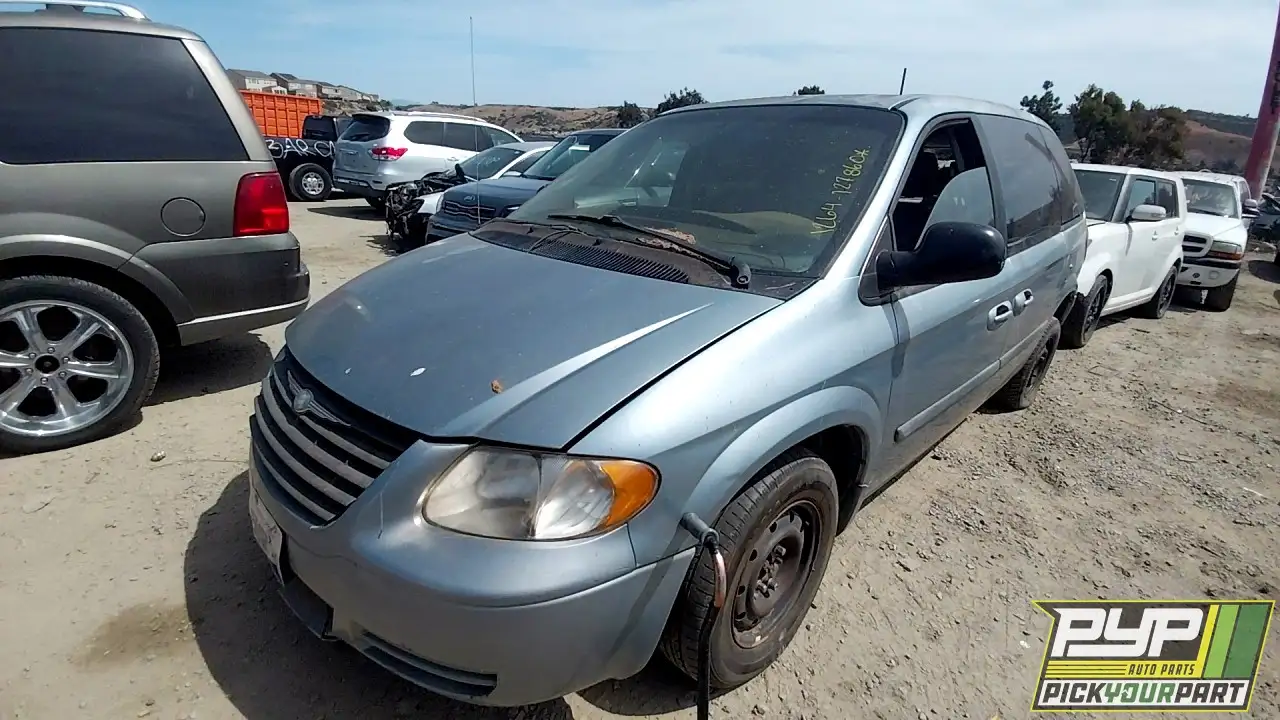 Photo of 2006 Chrysler Town & Country