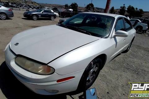 Photo of 2001 Oldsmobile Aurora