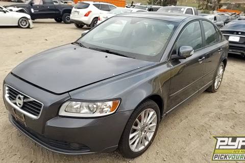 Photo of 2011 Volvo S40
