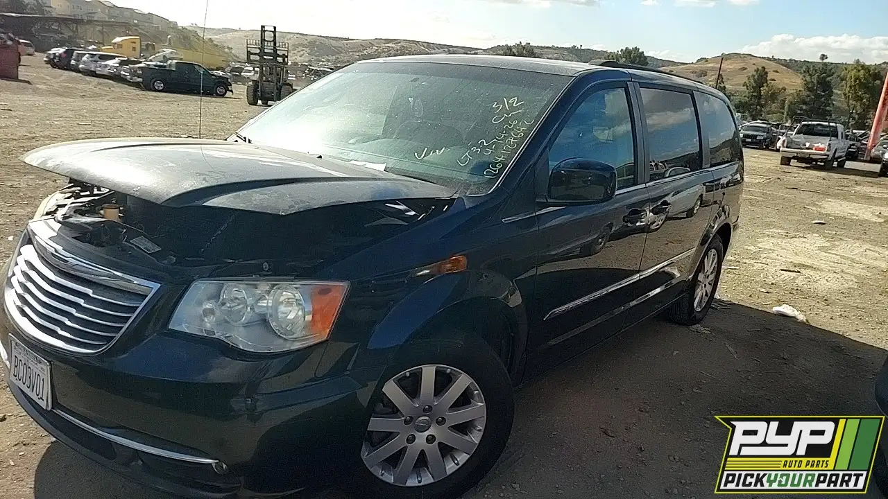Photo of 2013 Chrysler Town & Country