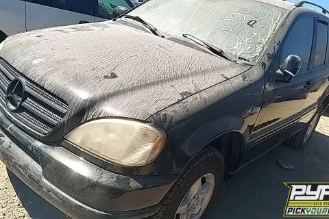 Photo of 2001 Mercedes-Benz Ml320