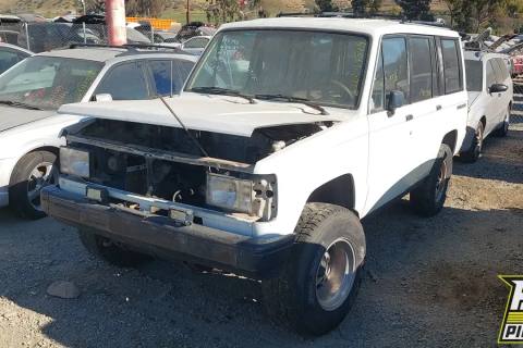 Photo of 1988 Isuzu Trooper