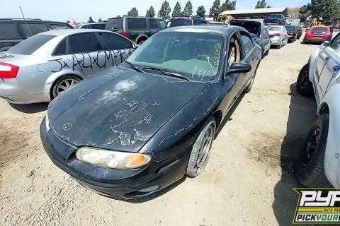 Photo of 2001 Oldsmobile Aurora