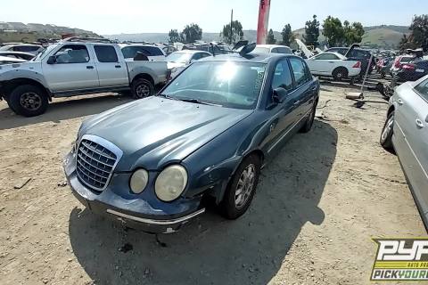 Photo of 2004 Kia Amanti
