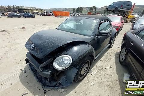 Photo of 2013 Volkswagen Beetle
