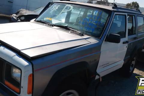 Photo of 1994 Jeep Cherokee