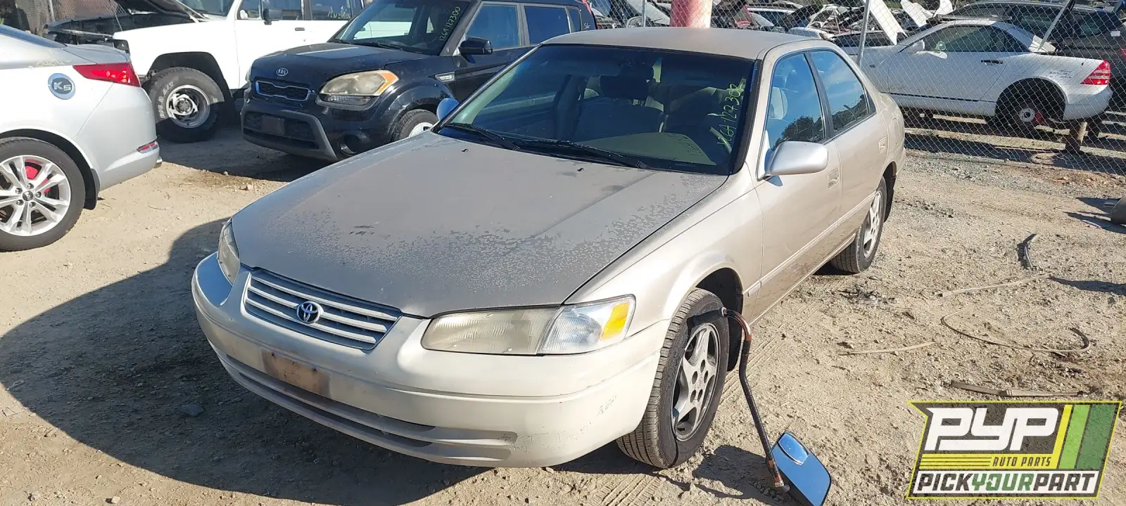 Photo of 1997 Toyota Camry