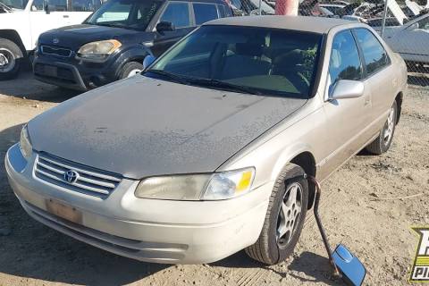 Photo of 1997 Toyota Camry