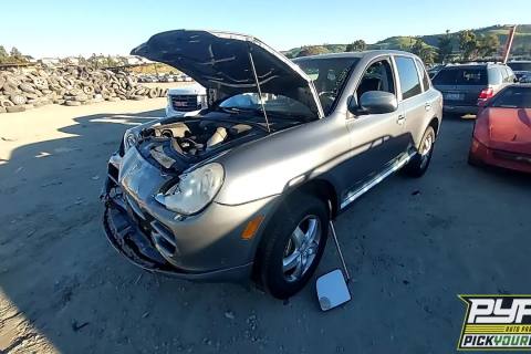 Photo of 2005 Porsche Cayenne