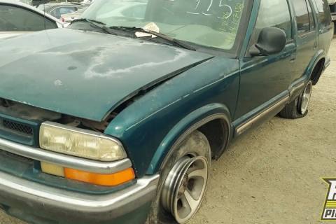 Photo of 1998 Chevrolet Blazer