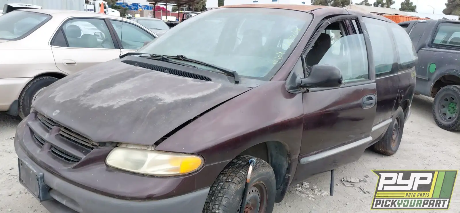 Photo of 1996 Dodge Caravan