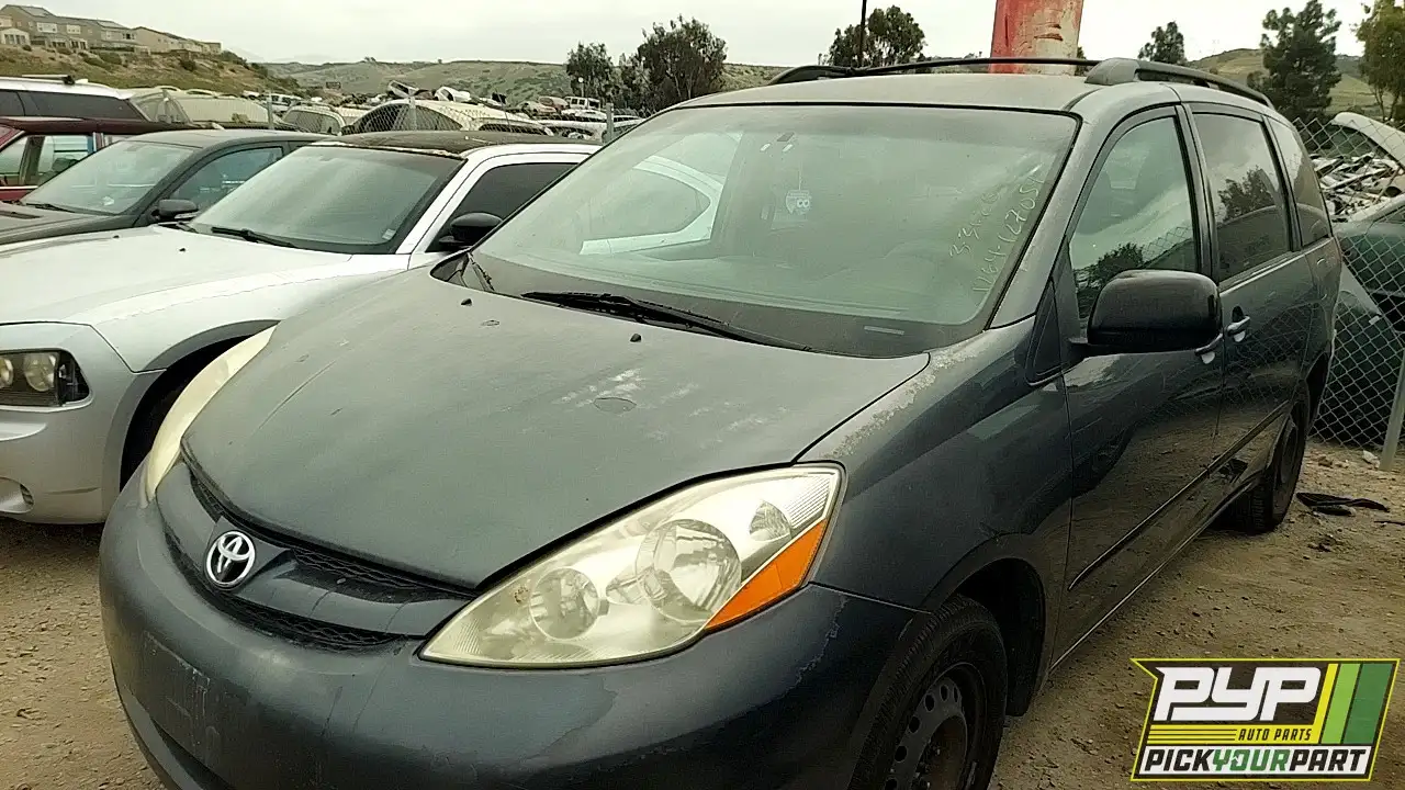 Photo of 2009 Toyota Sienna