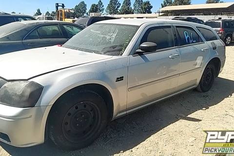 Photo of 2006 Dodge Magnum