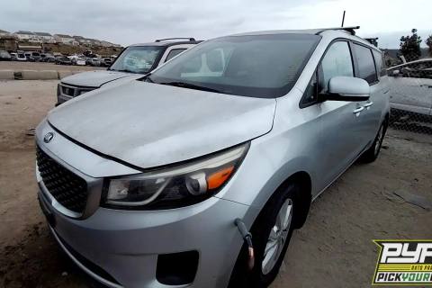 Photo of 2015 Kia Sedona