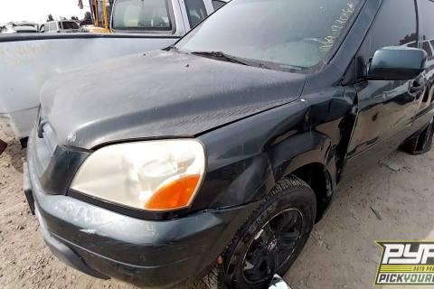 Photo of 2004 Honda Pilot
