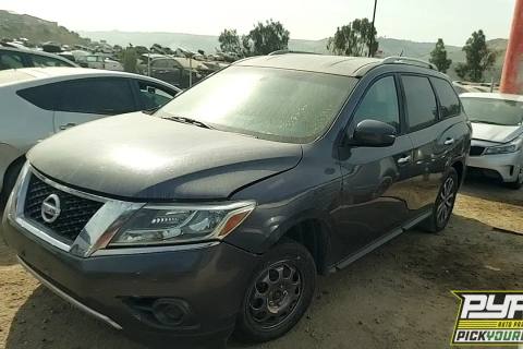Photo of 2014 Nissan Pathfinder