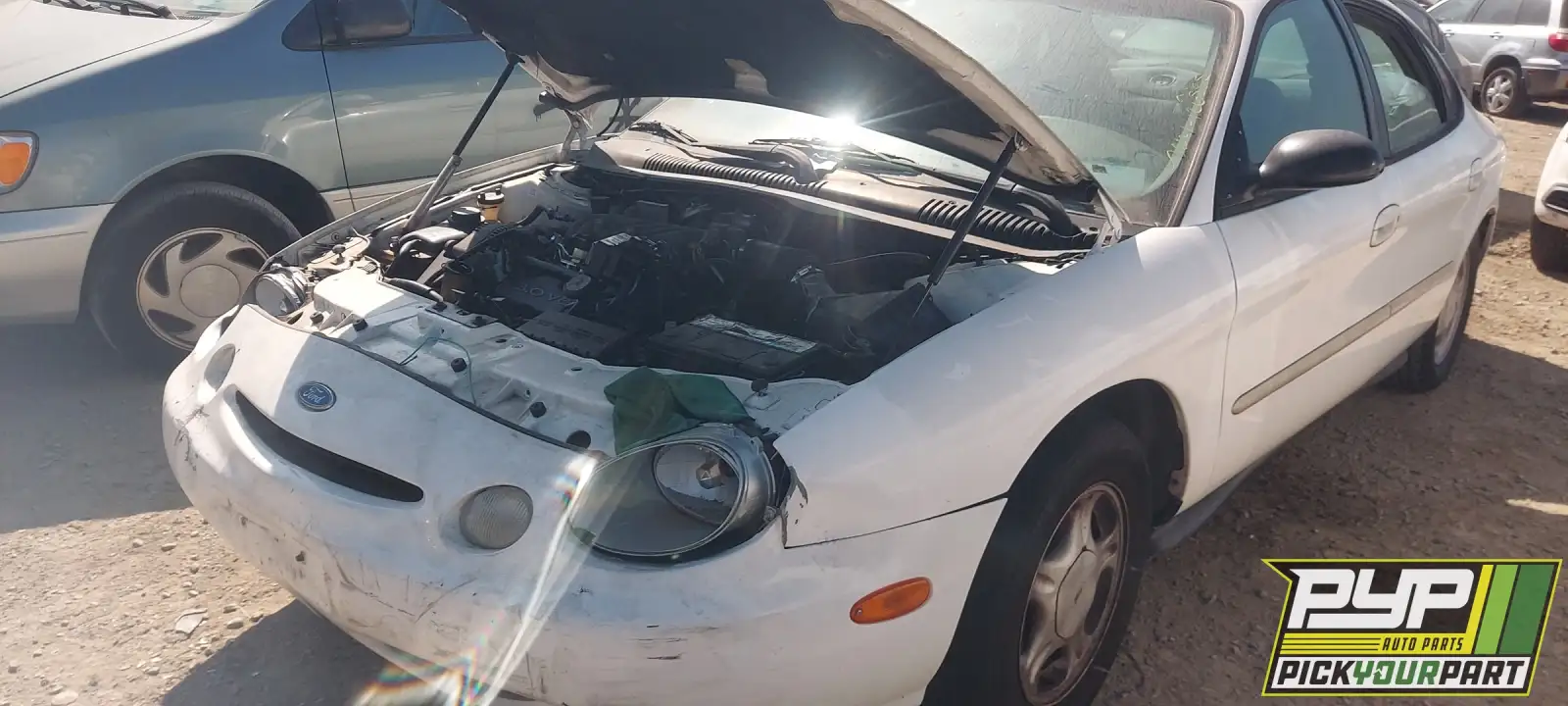 Photo of 1997 Ford Taurus