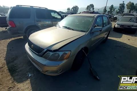 Photo of 2001 Toyota Avalon
