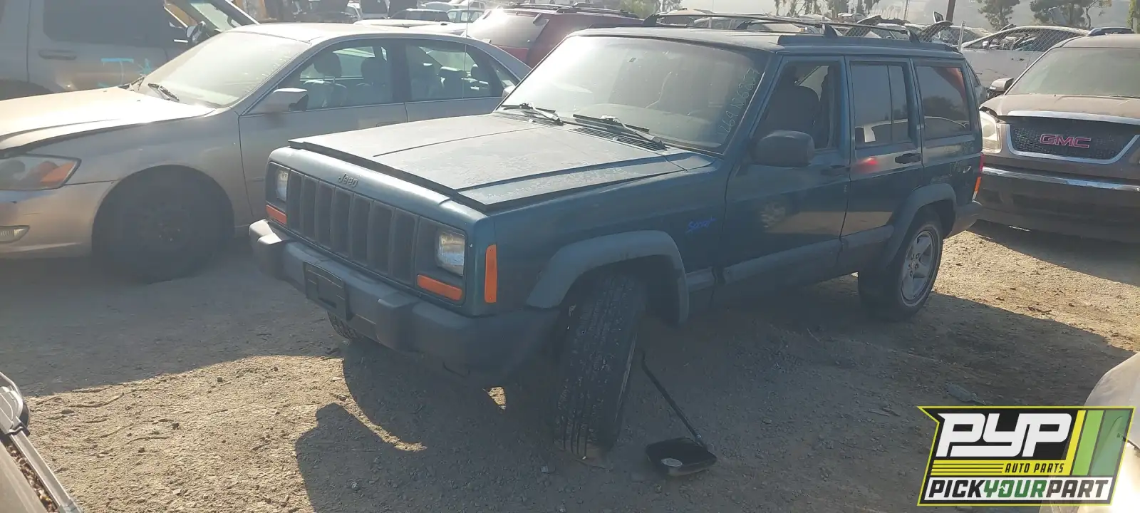 Photo of 1997 Jeep Cherokee
