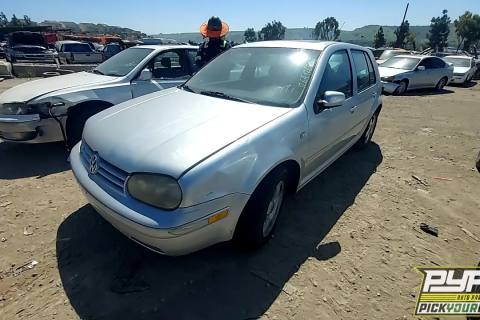 Photo of 2001 Volkswagen Golf