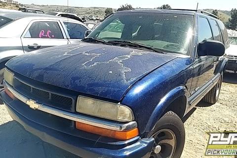 Photo of 2003 Chevrolet Blazer
