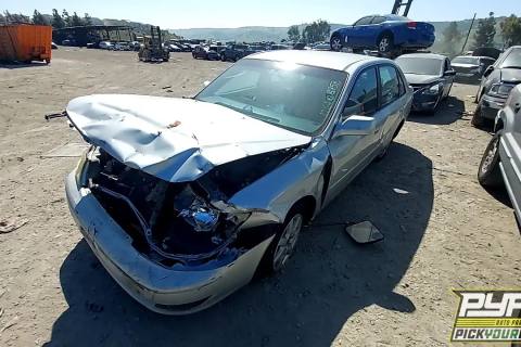 Photo of 2004 Toyota Avalon