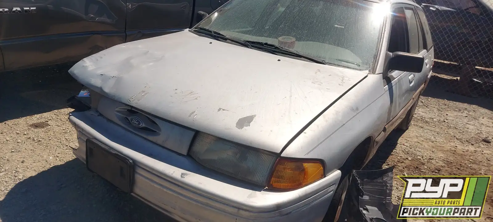 Photo of 1996 Ford Escort