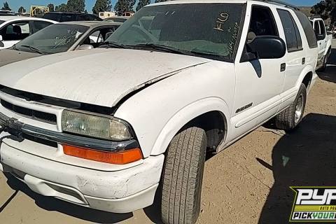 Photo of 2002 Chevrolet Blazer