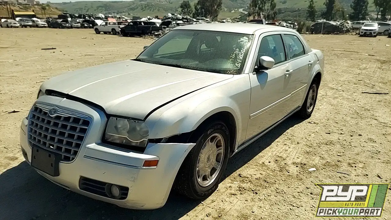 Photo of 2005 Chrysler 300
