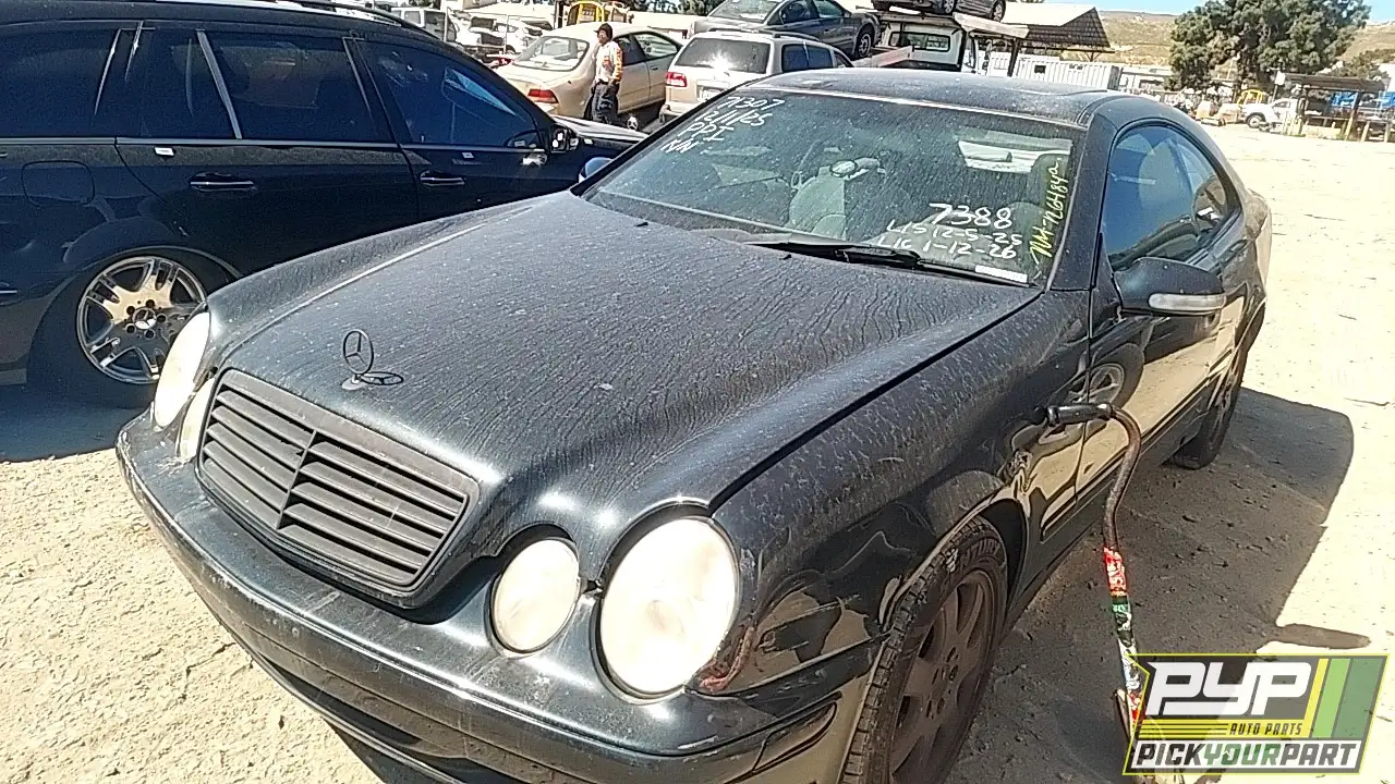 Photo of 2000 Mercedes-Benz Clk320