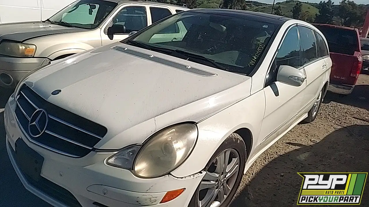 Photo of 2009 Mercedes-Benz R350