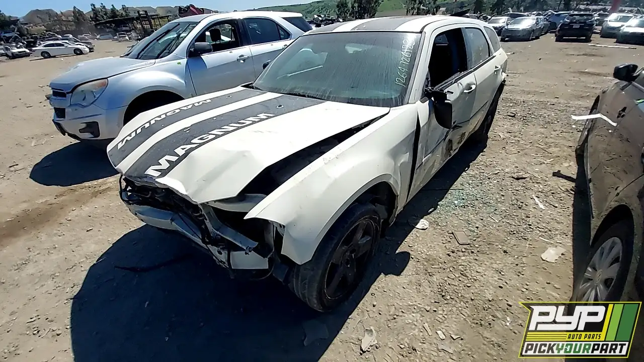 Photo of 2006 Dodge Magnum