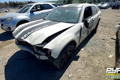Photo of 2006 Dodge Magnum