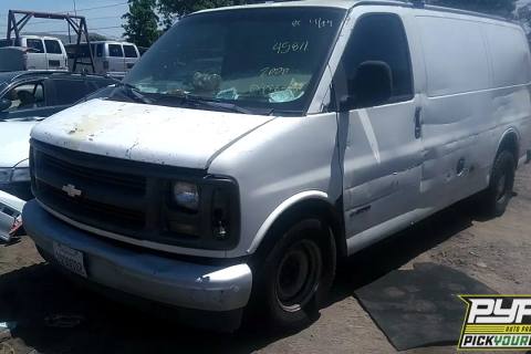 Photo of 2000 Chevrolet Express 1500