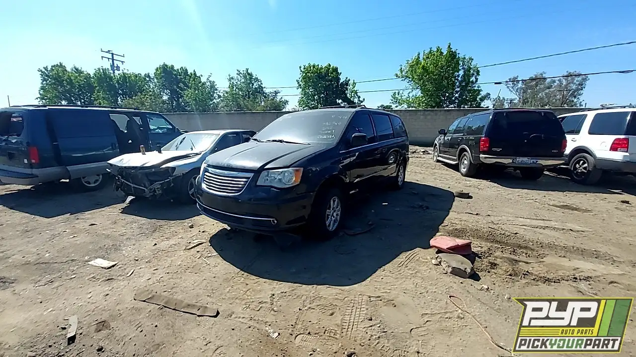Photo of 2012 Chrysler Town & Country
