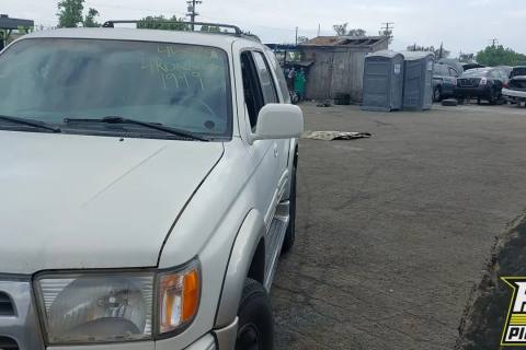 Photo of 1999 Toyota 4Runner