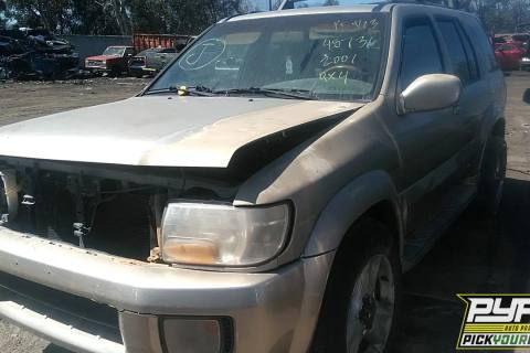 Photo of 2001 Infiniti Qx4