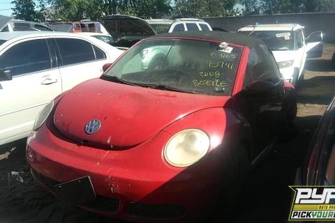 Photo of 2008 Volkswagen Beetle