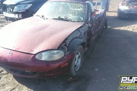 Photo of 1999 Mazda Miata