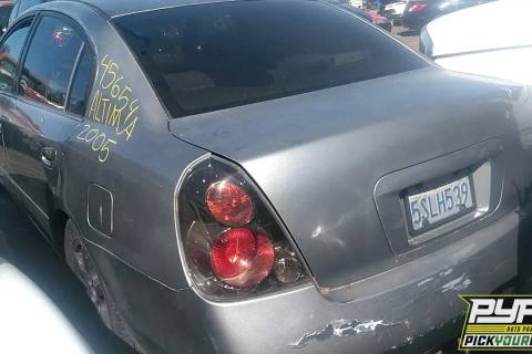 Photo of 2005 Nissan Altima