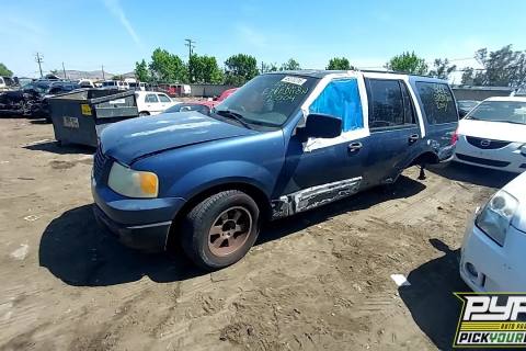 Photo of 2004 Ford Expedition