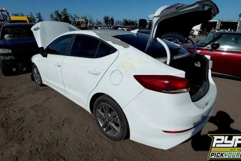 Photo of 2018 Hyundai Elantra