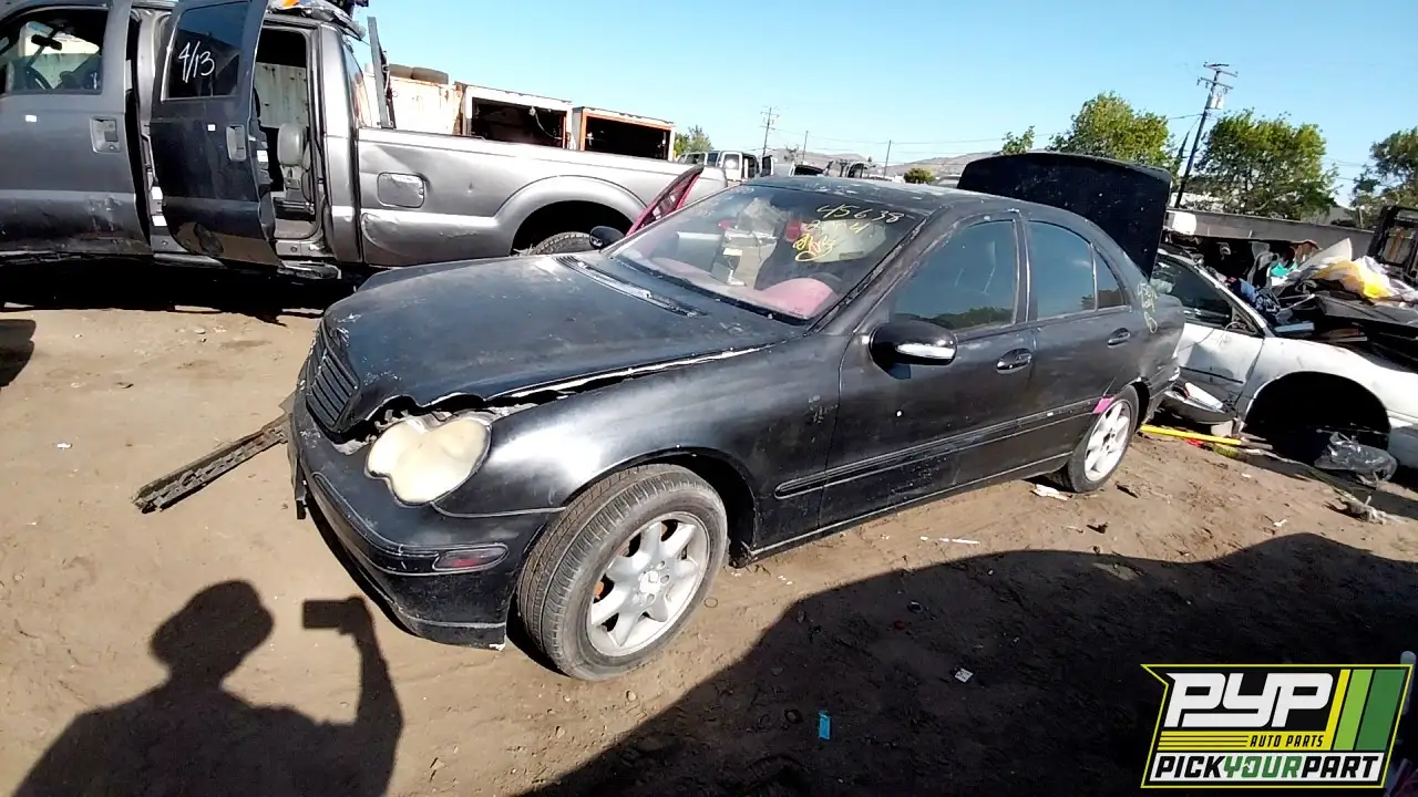 Photo of 2004 Mercedes-Benz C320