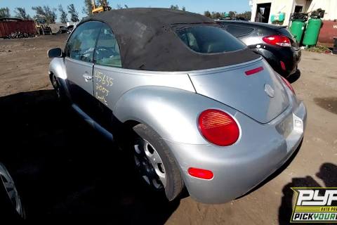 Photo of 2003 Volkswagen Beetle