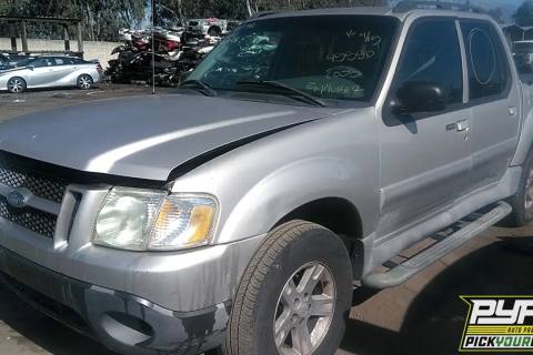 Photo of 2005 Ford Explorer Sport Trac