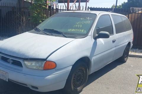 Photo of 1998 Ford Windstar