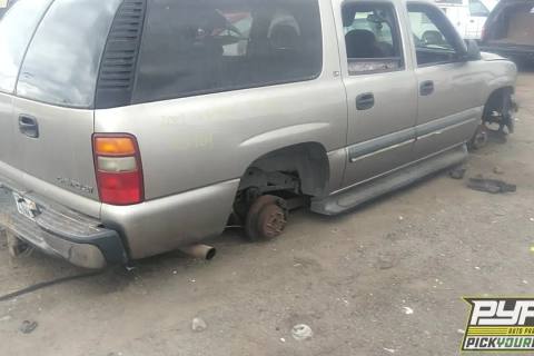 Photo of 2002 Chevrolet Suburban 1500